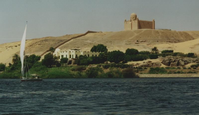 mausoleo-di-aga khan-assuan-egitto (4)
